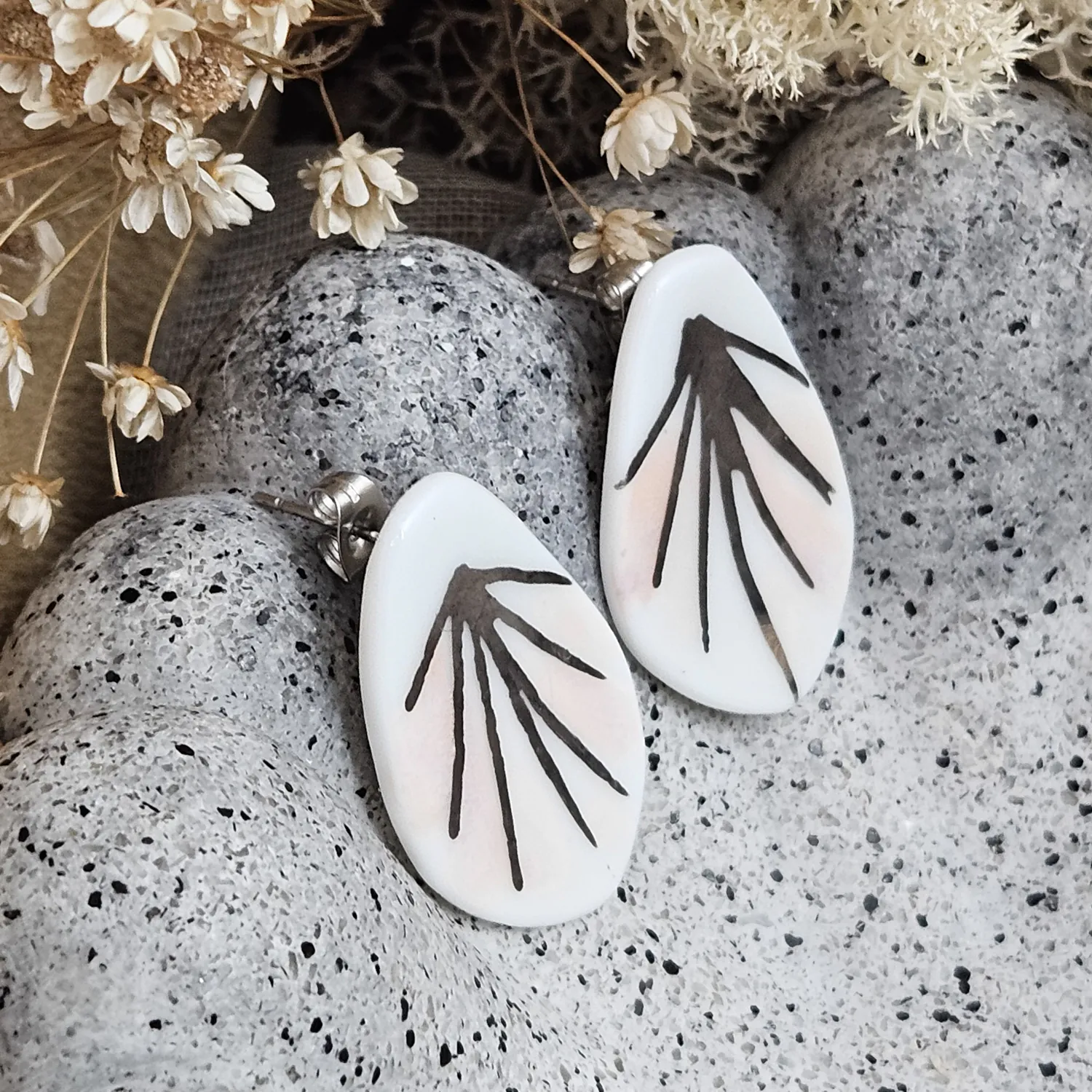 Rose pink fine ceramic porcelain hypoallergenic stud designer earrings for sensitive ears - hand-painted artisan geometric shell pattern with silver accents (white gold) - Image 2