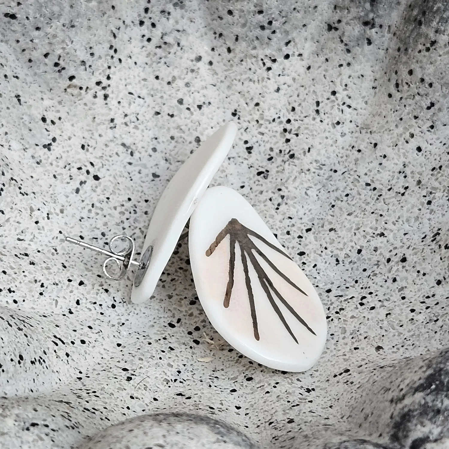 Rose pink fine ceramic porcelain hypoallergenic stud designer earrings for sensitive ears - hand-painted artisan geometric shell pattern with silver accents (white gold) - Image 3