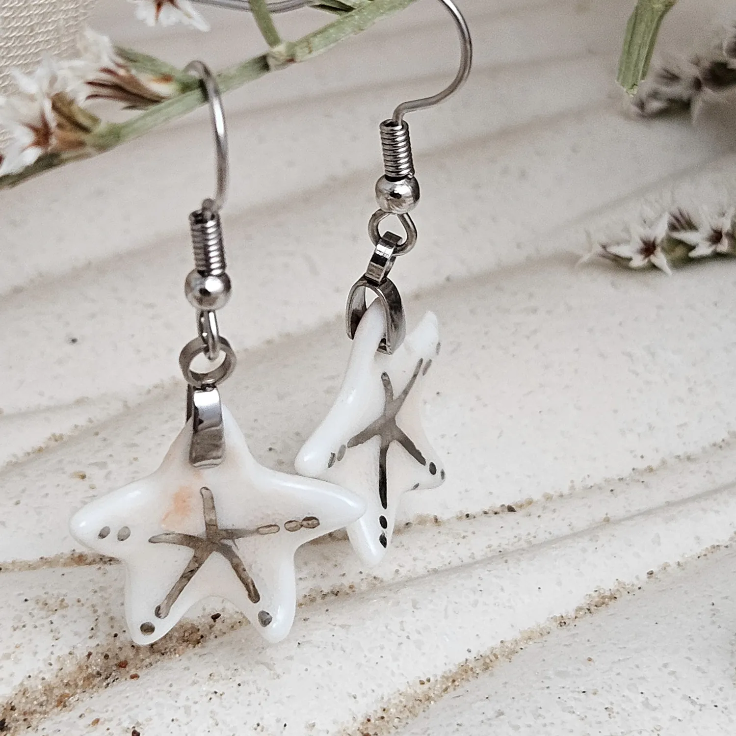 Rose pink fine ceramic porcelain dangle designer earrings - hand-painted artisan starfish with silver accents (white gold) - Image 2