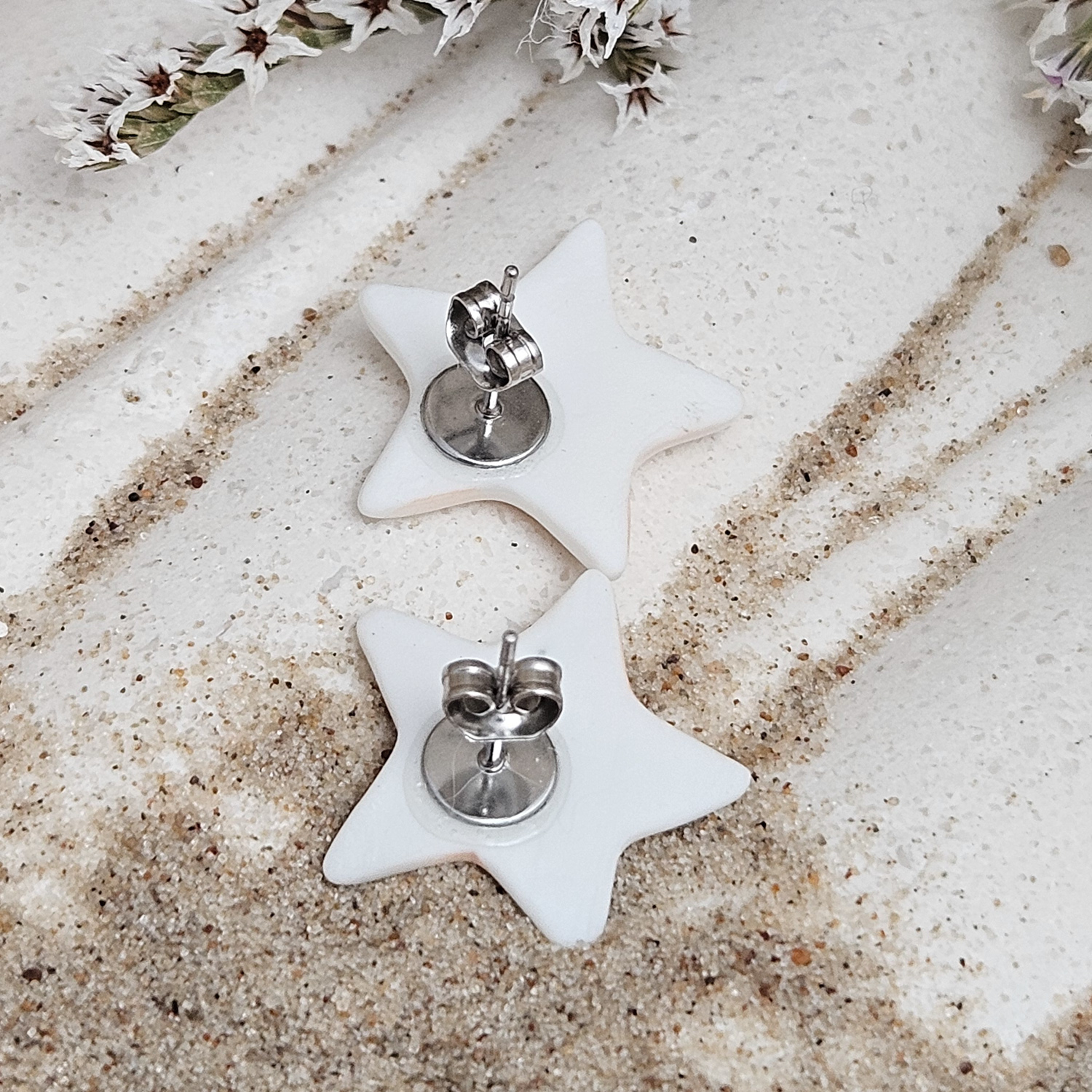 Rose pink fine ceramic porcelain hypoallergenic stud designer earrings for sensitive ears - hand-painted artisan starfish with silver accents (white gold) - Image 3