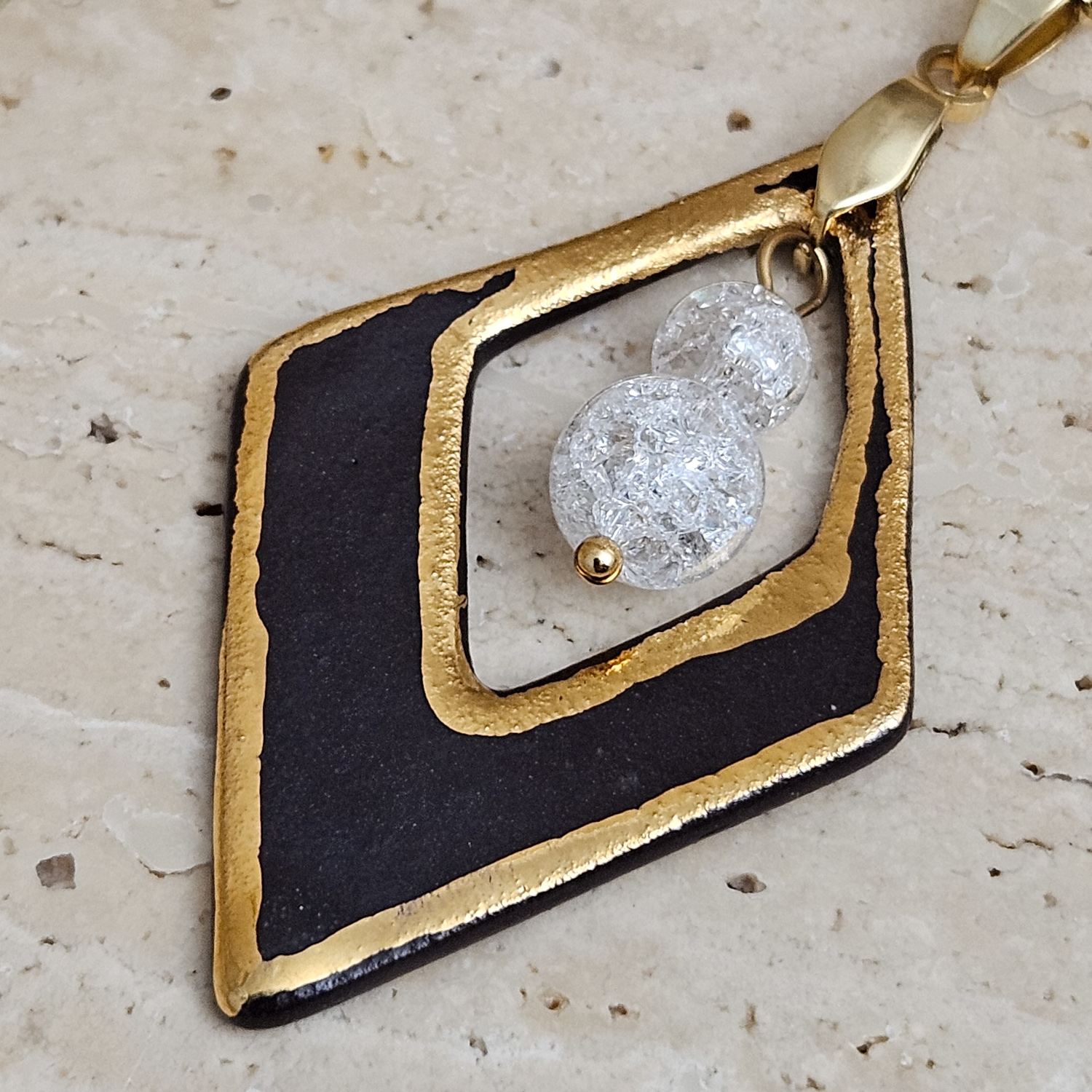 Two-sided black fine ceramic porcelain designer necklace with 22k gold plating and ice crystals - obrazek 2