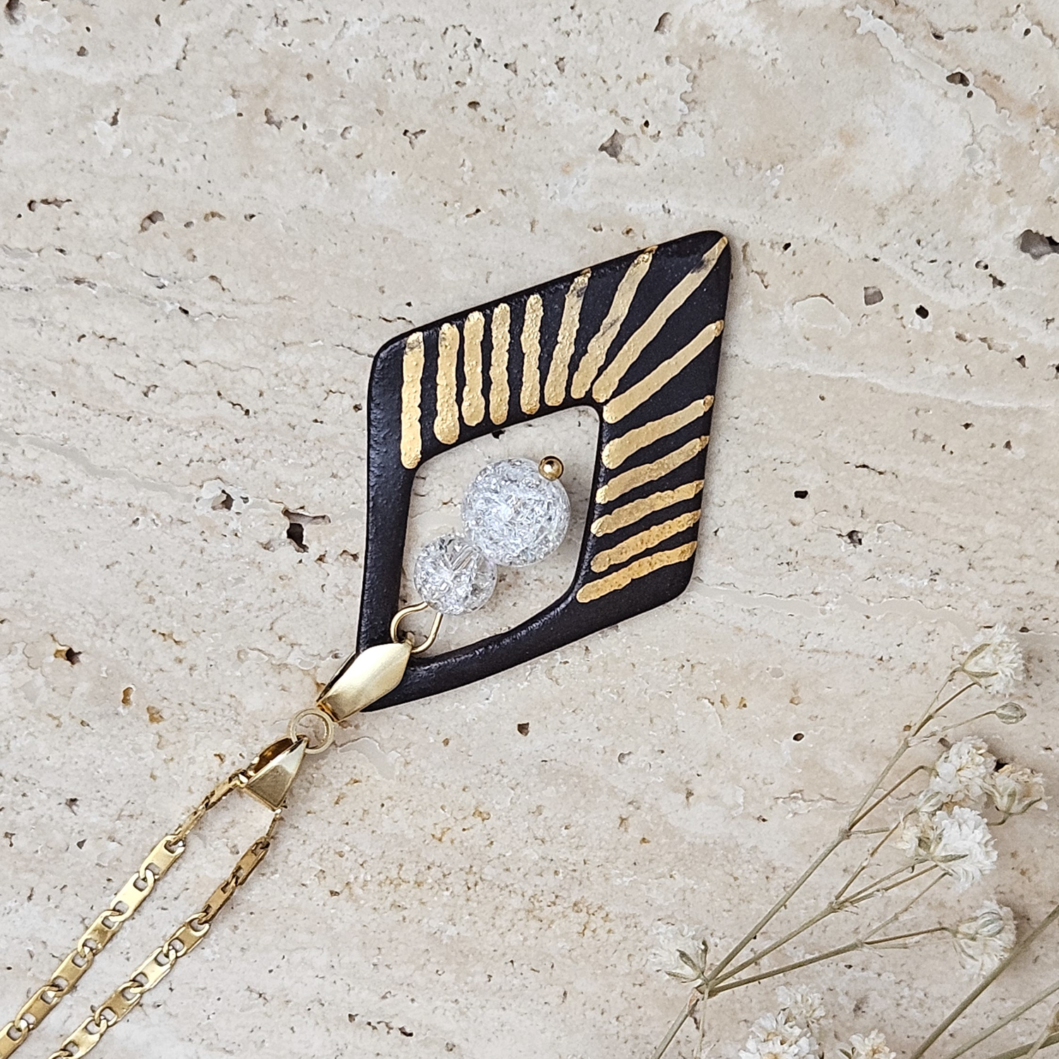 Two-sided black fine ceramic porcelain designer necklace with 22k gold plating and ice crystals - obrazek 3