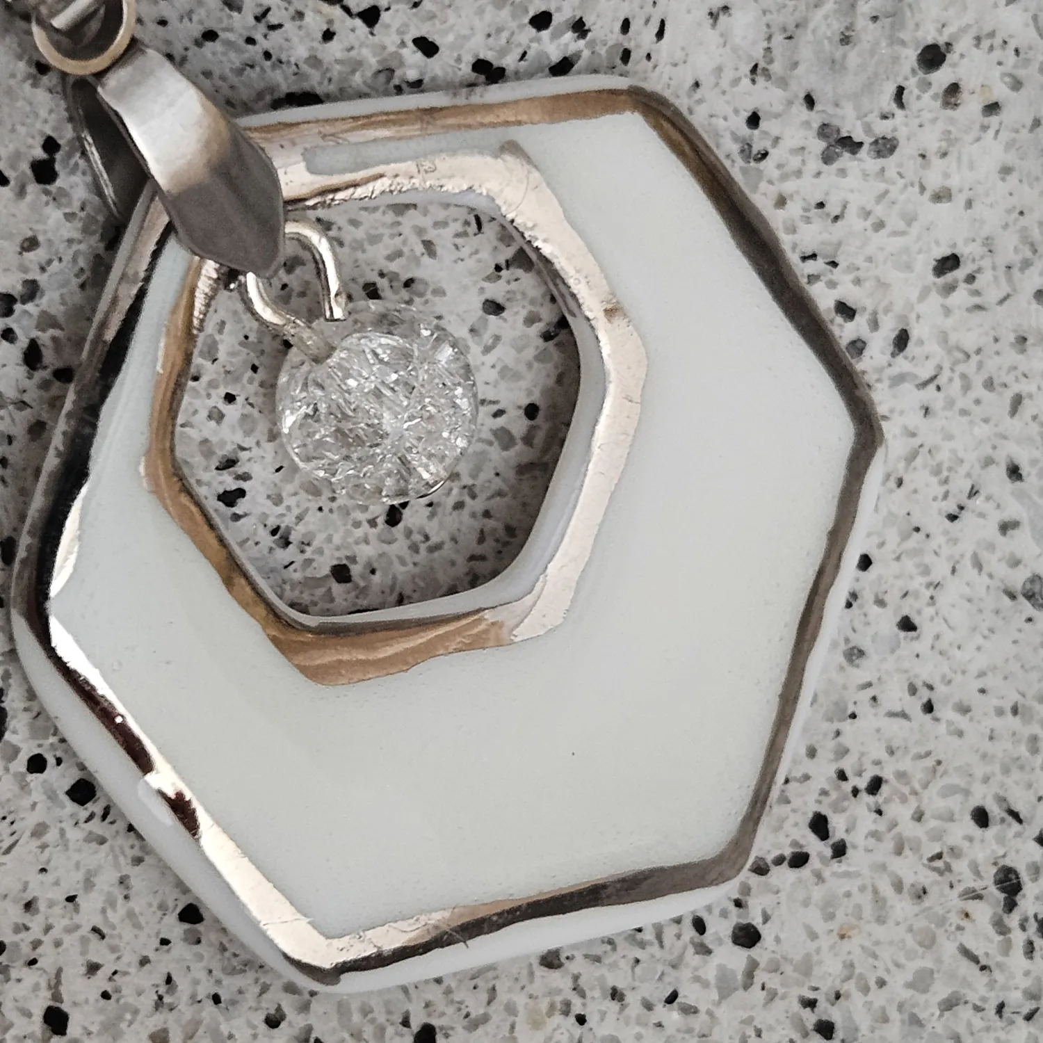 Two-sided pink fine ceramic porcelain designer necklace with ice crystal - hand-painted artisan geometric shell pattern with silver accents (white gold) - Image 3