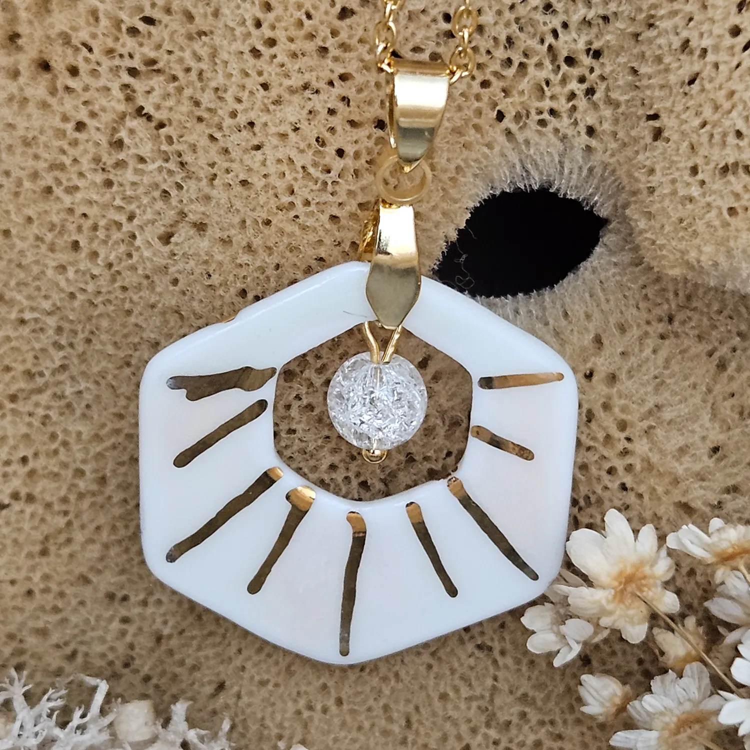 Two-sided pink fine ceramic porcelain designer necklace with ice crystal - hand-painted artisan geometric shell pattern with 22k gold plating - Image 4