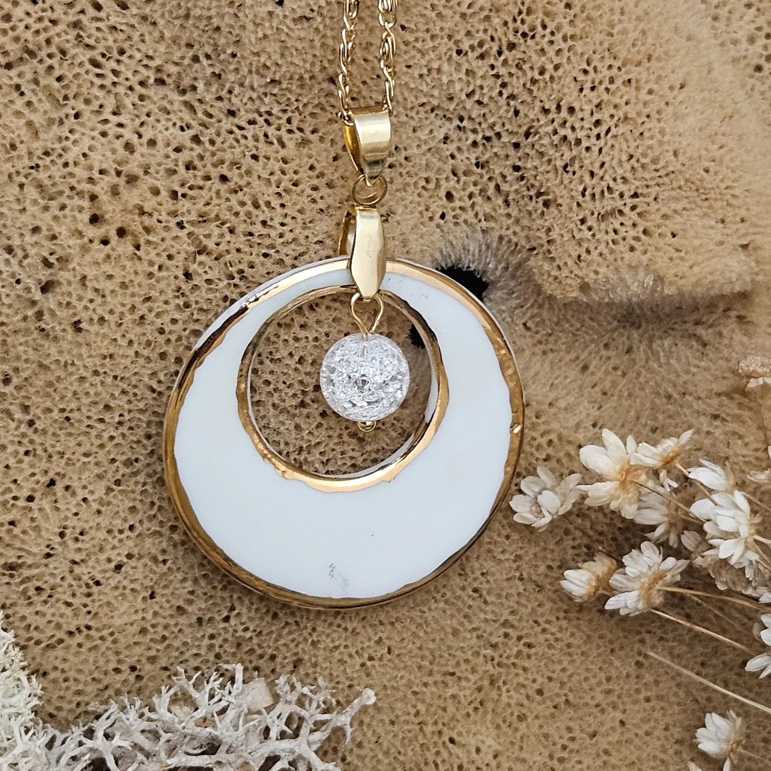 Two-sided pink fine ceramic porcelain designer necklace with ice crystal - hand-painted artisan geometric shell pattern with 22k gold plating - Image 3