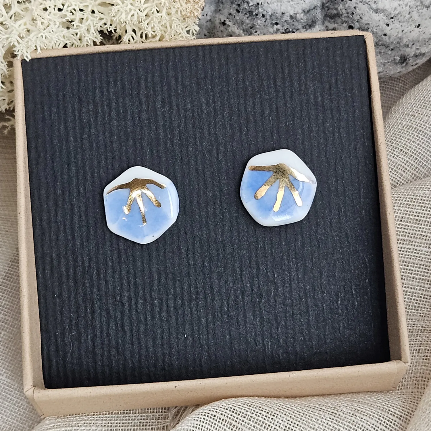 Cobalt blue fine ceramic porcelain hypoallergenic stud designer earrings for sensitive ears - hand-painted artisan geometric shell pattern with 22k gold plating - Image 5