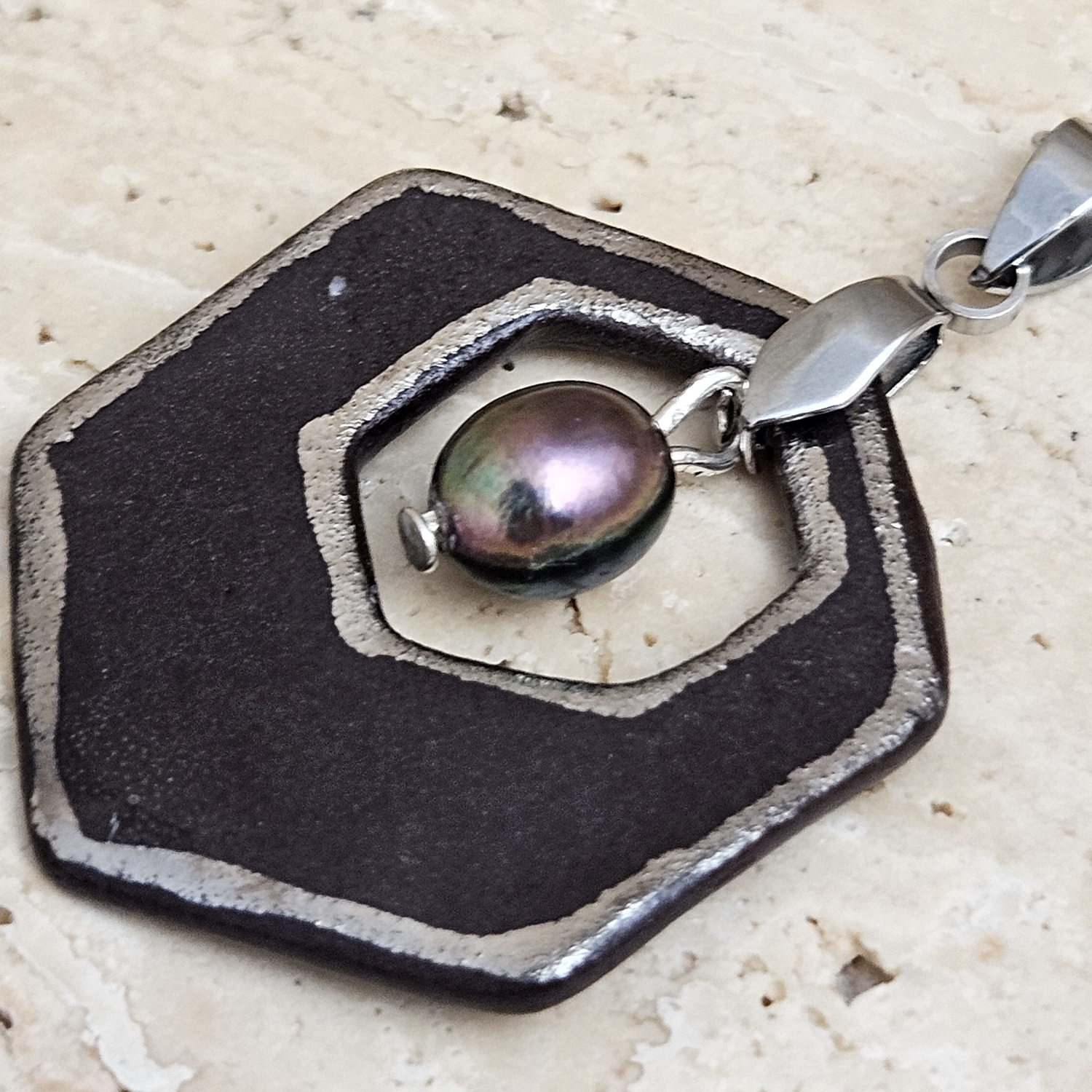 Two-sided black fine ceramic porcelain designer necklace with silver accents (white gold) and pearl - Image 3