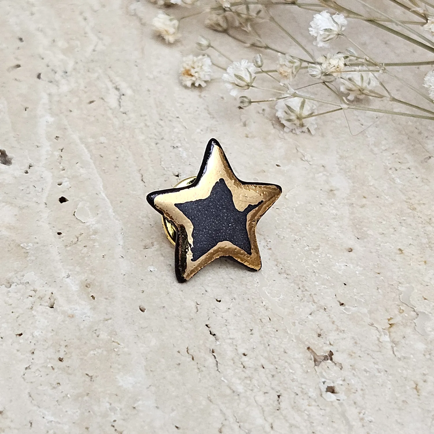 Black fine ceramic porcelain pin with 22k gold plating