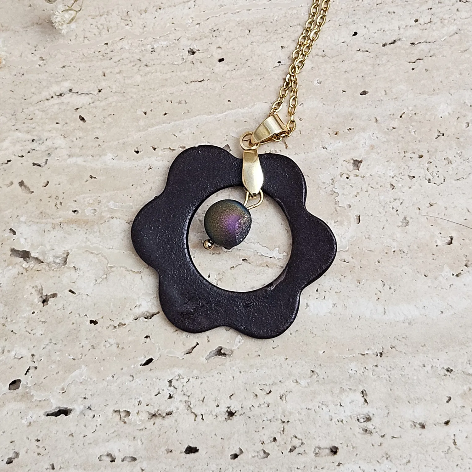 Two-sided black fine ceramic porcelain designer necklace with 22k gold plating and agate druzy - Image 2