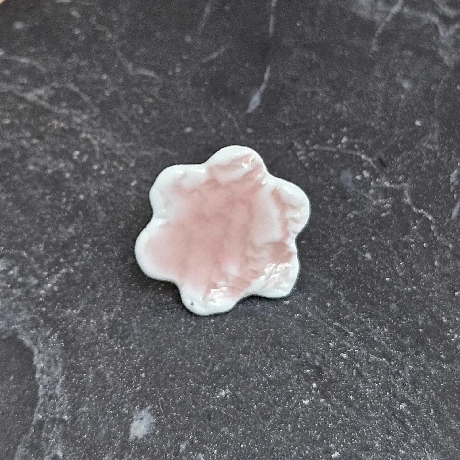 Rose pink fine ceramic porcelain pin - embossed crocheted pattern