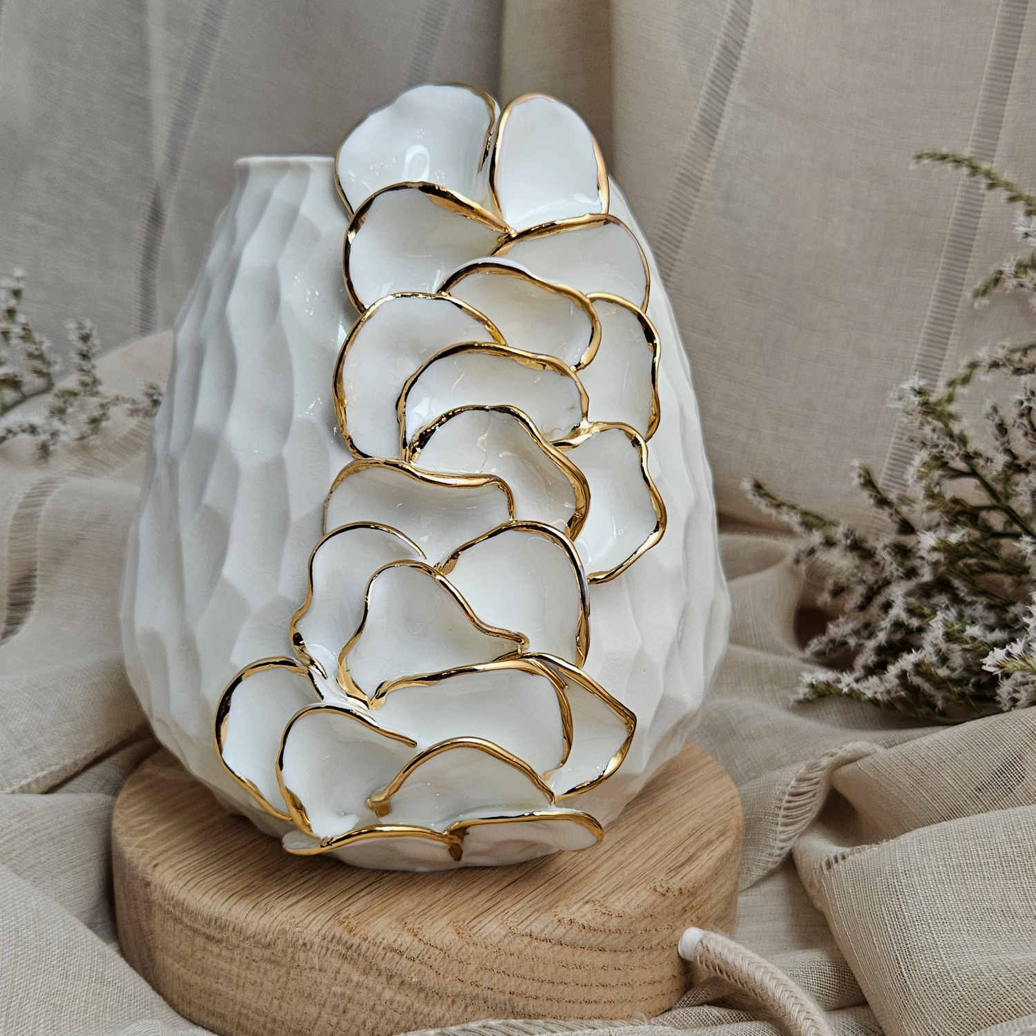 Carved fine porcelain handmade ceramic table lamp with gold - flower petals application - Image 4