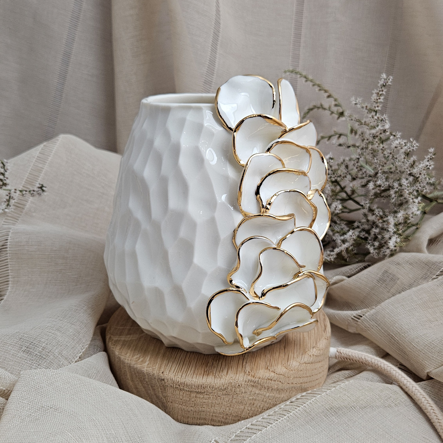 Carved fine porcelain handmade ceramic table lamp with gold - flower petals application - Image 5