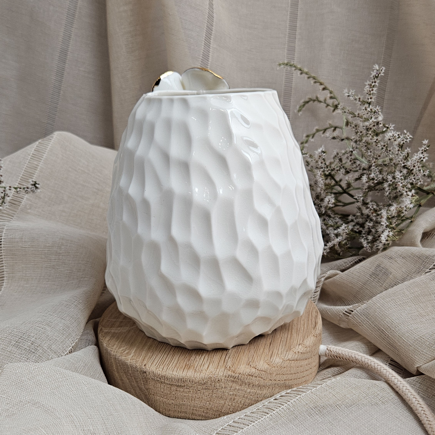 Carved fine porcelain handmade ceramic table lamp with gold - flower petals application - Image 8