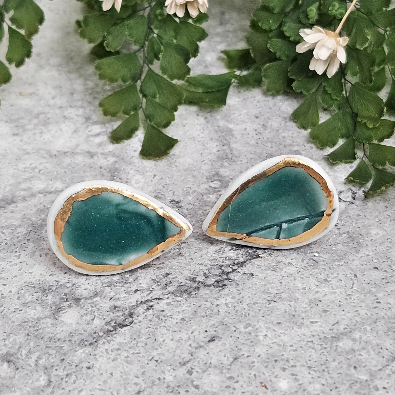 Emerald green fine ceramic porcelain hypoallergenic stud designer earrings for sensitive ears with 22k gold plating - embossed plant