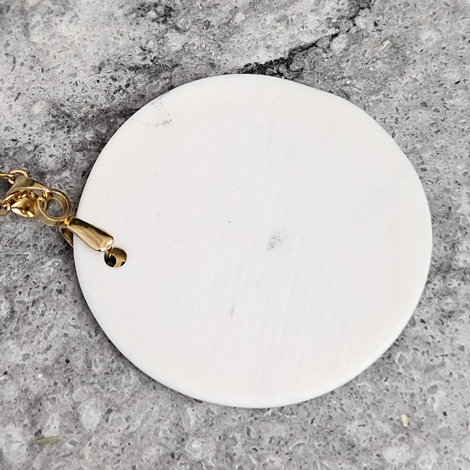 Emerald green fine ceramic porcelain designer necklace - embossed plant with 22k gold plating and octopus pendant - Image 3