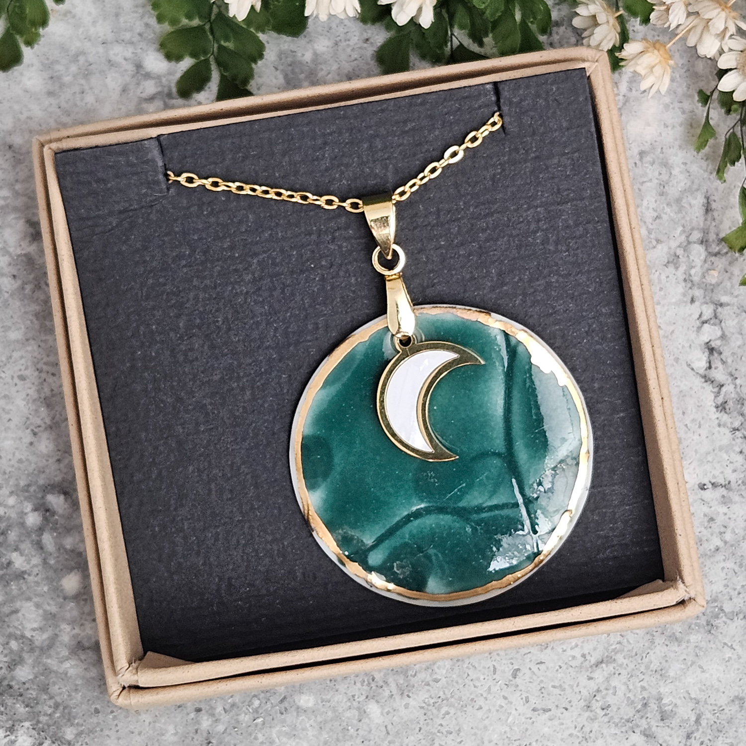 Emerald green fine ceramic porcelain designer necklace - embossed plant with 22k gold plating and moon pendant - Image 4