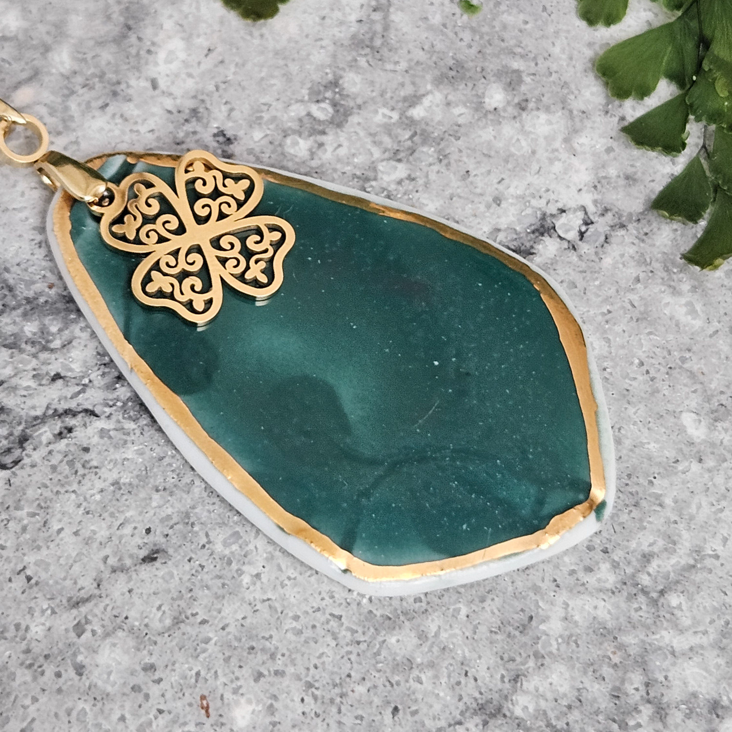 Emerald green fine ceramic porcelain designer necklace - embossed plant with 22k gold plating and clover pendant - Image 2