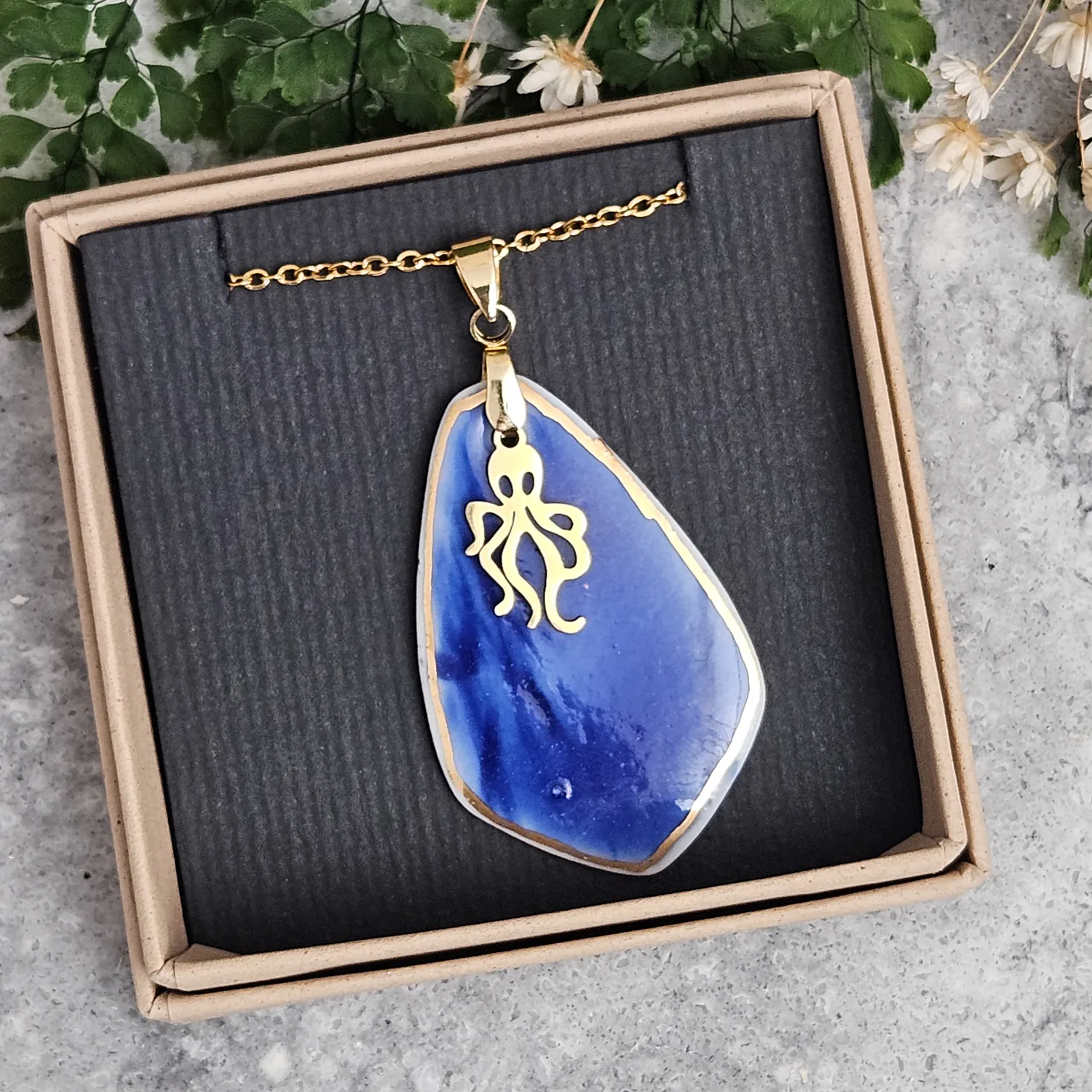 Cobalt blue fine ceramic porcelain designer necklace - embossed plant with 22k gold plating and octopus pendant - Image 4