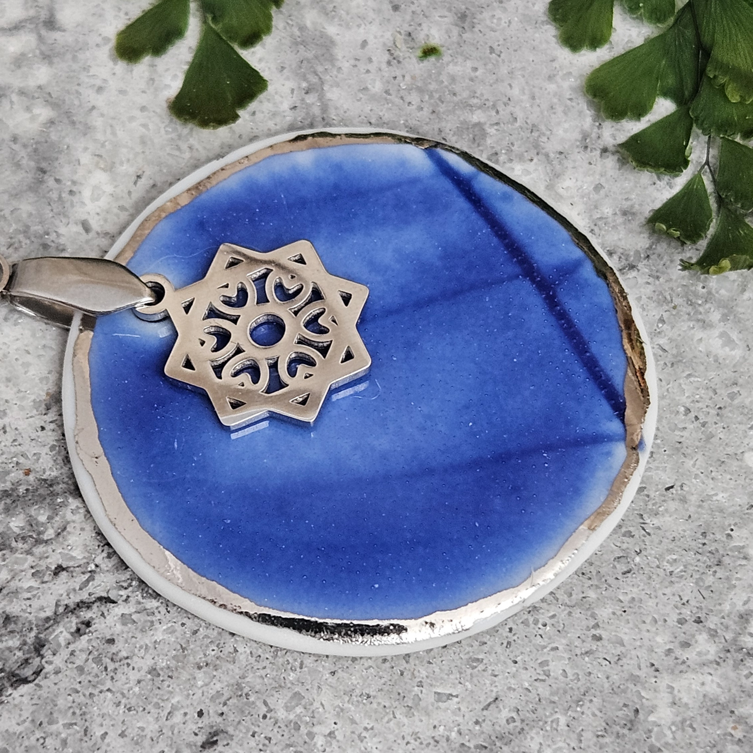 Cobalt blue fine ceramic porcelain designer necklace - embossed plant with silver white gold and star pendant - Image 2