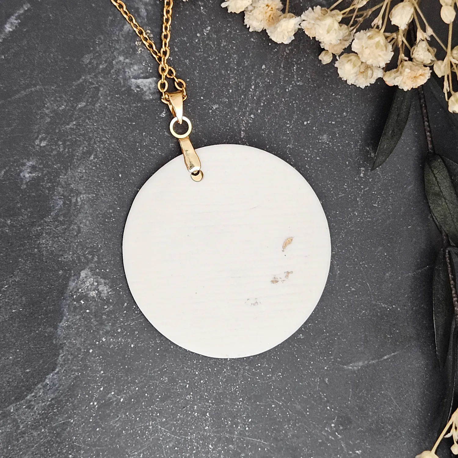 Cobalt blue fine ceramic porcelain designer necklace - embossed plant with 22k gold plating and octopus pendant - obrazek 3