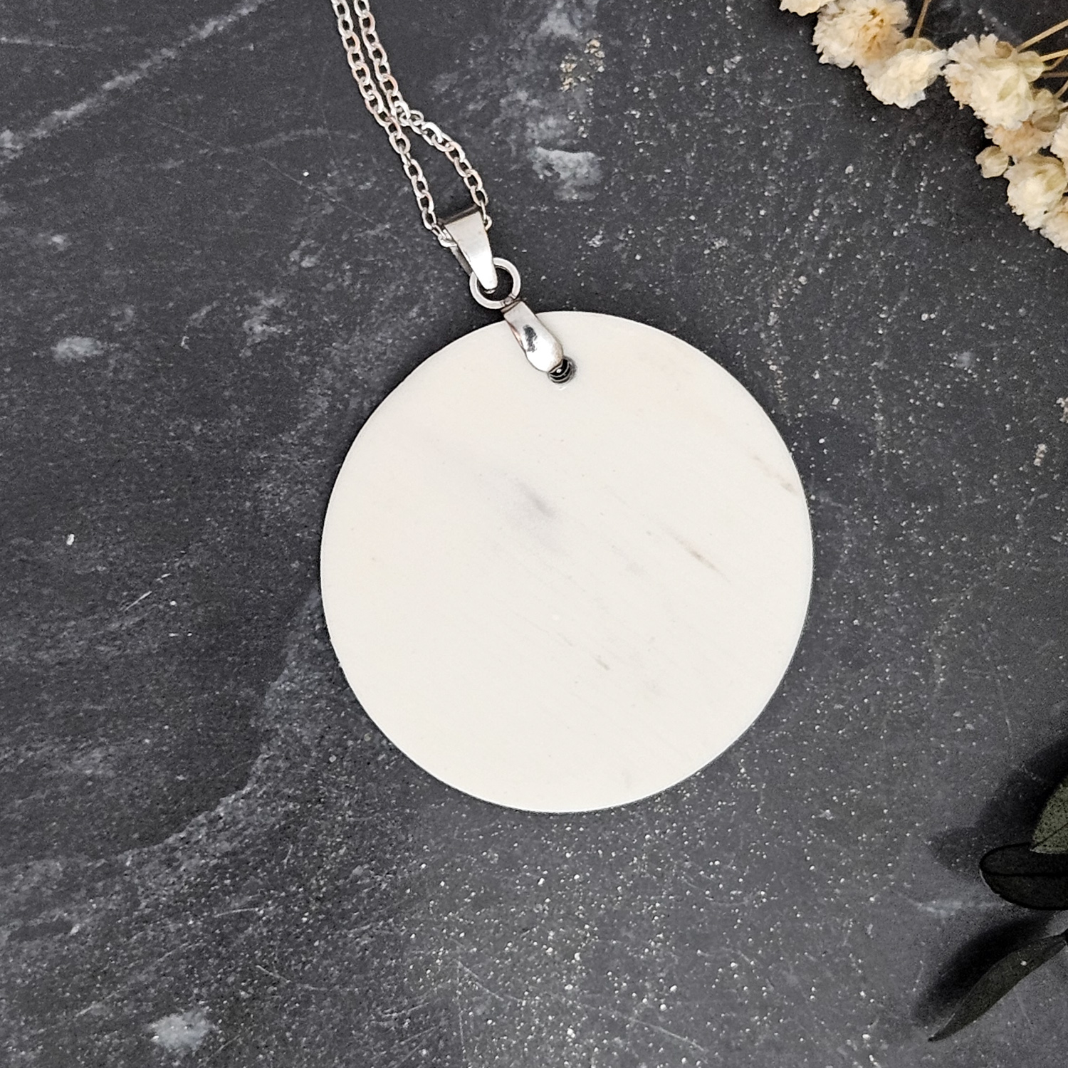 Cobalt blue fine ceramic porcelain designer necklace - embossed plant with silver accents (white gold) and clover pendant - Image 3