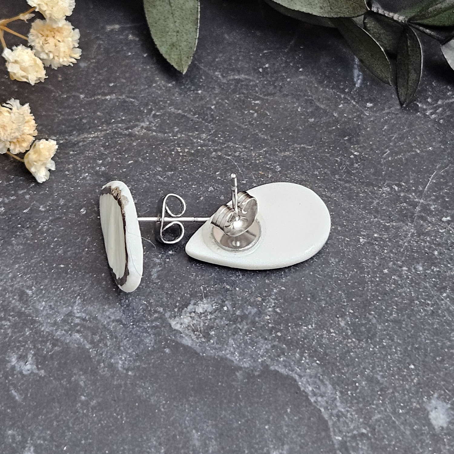 Light blue fine ceramic porcelain hypoallergenic stud designer earrings for sensitive ears with silver accents (white gold) - embossed plant - Image 3