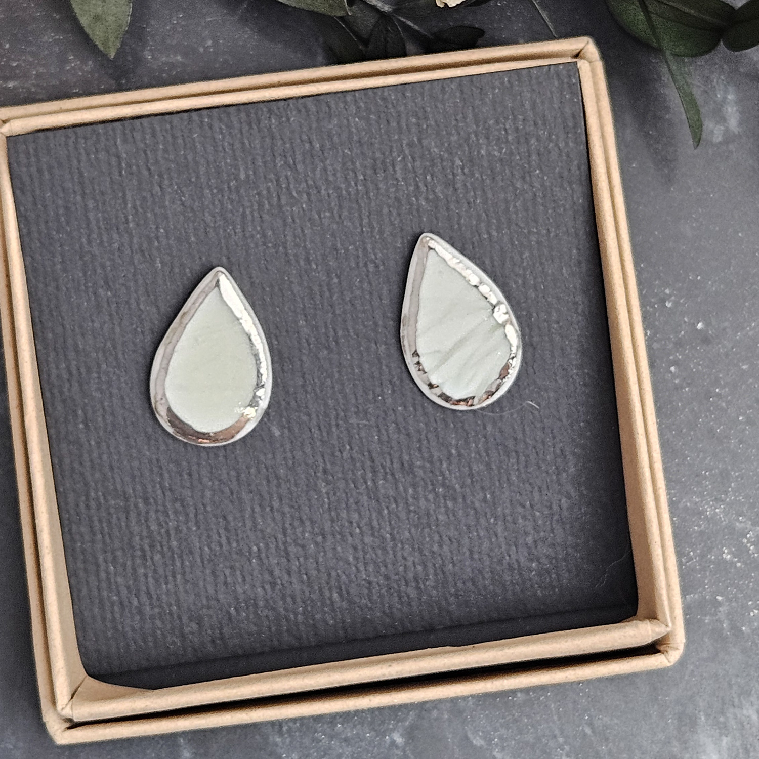 Light blue fine ceramic porcelain hypoallergenic stud designer earrings for sensitive ears with silver accents (white gold) - embossed plant - Image 4