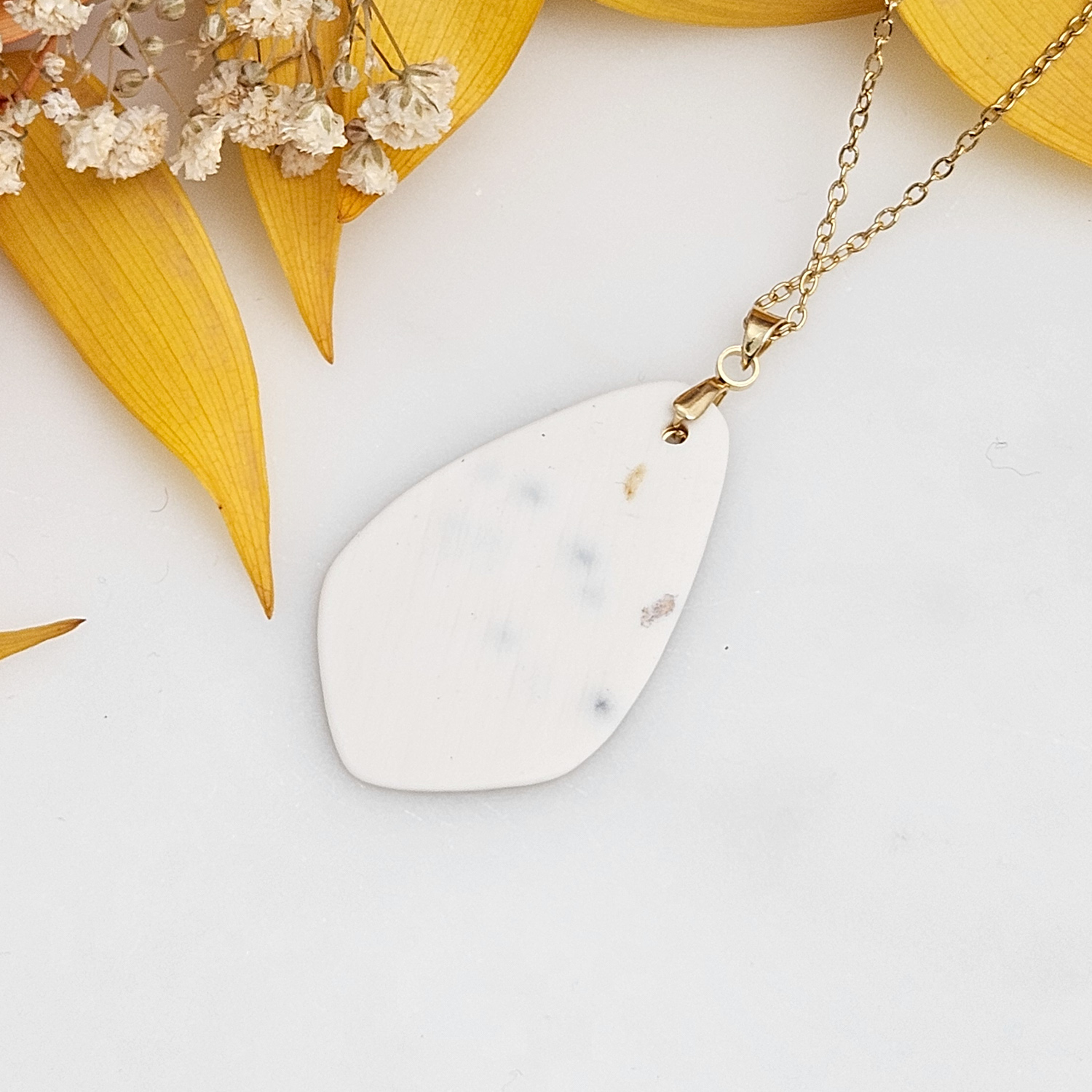 Amber fine ceramic porcelain designer necklace - embossed plant with 22k gold plating and round pendant - Image 3