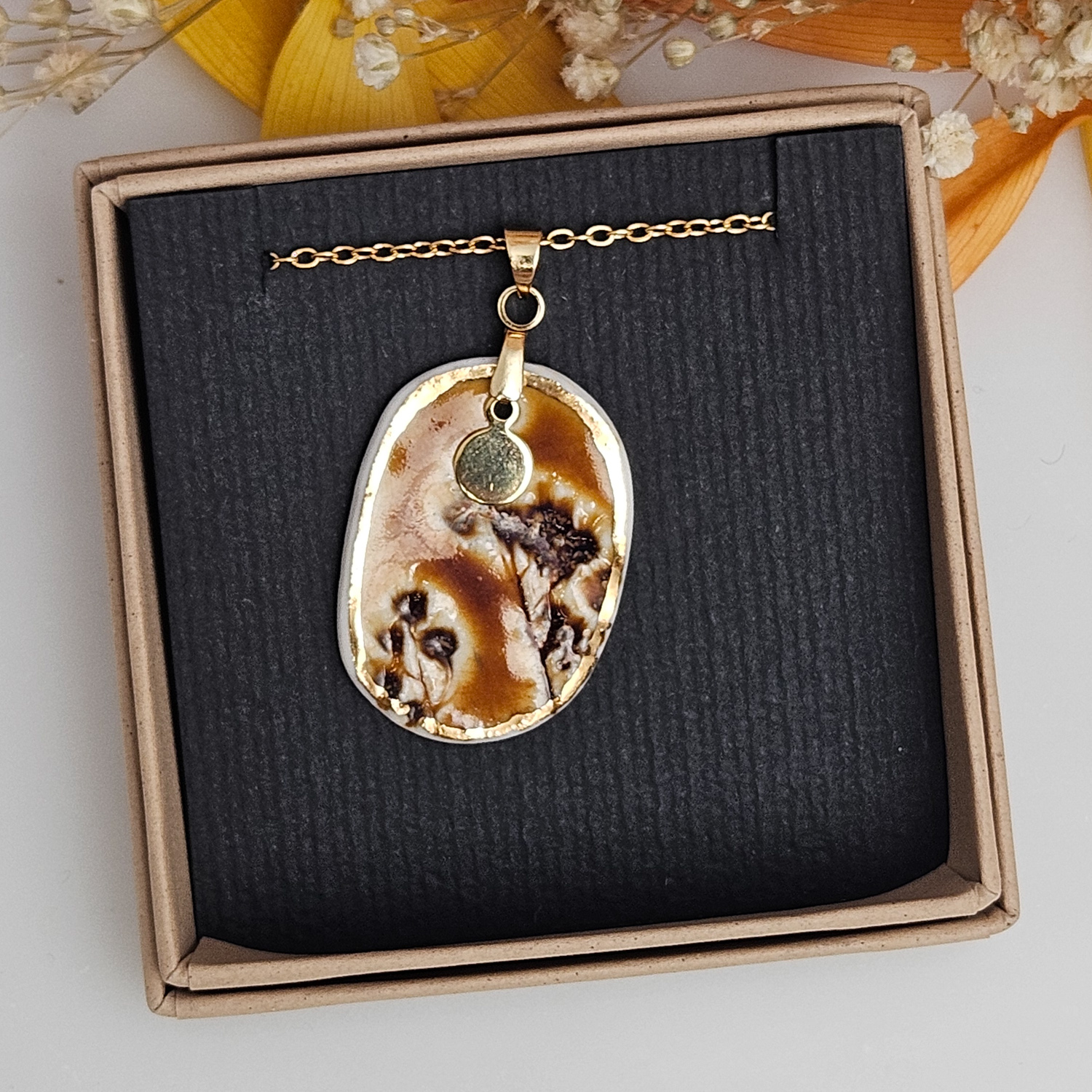 Amber fine ceramic porcelain designer necklace - embossed plant with 22k gold plating and round pendant - Image 4