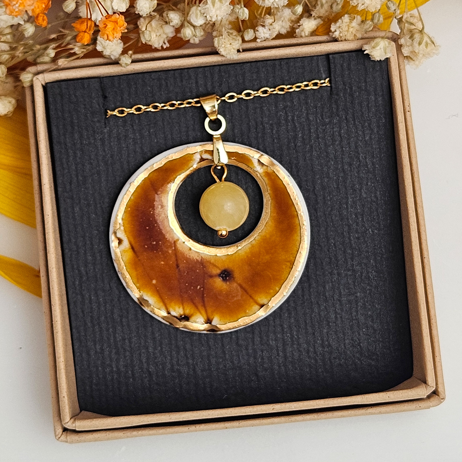 Amber fine ceramic porcelain designer necklace - embossed plant with 22k gold plating and amber nephrite - Image 4