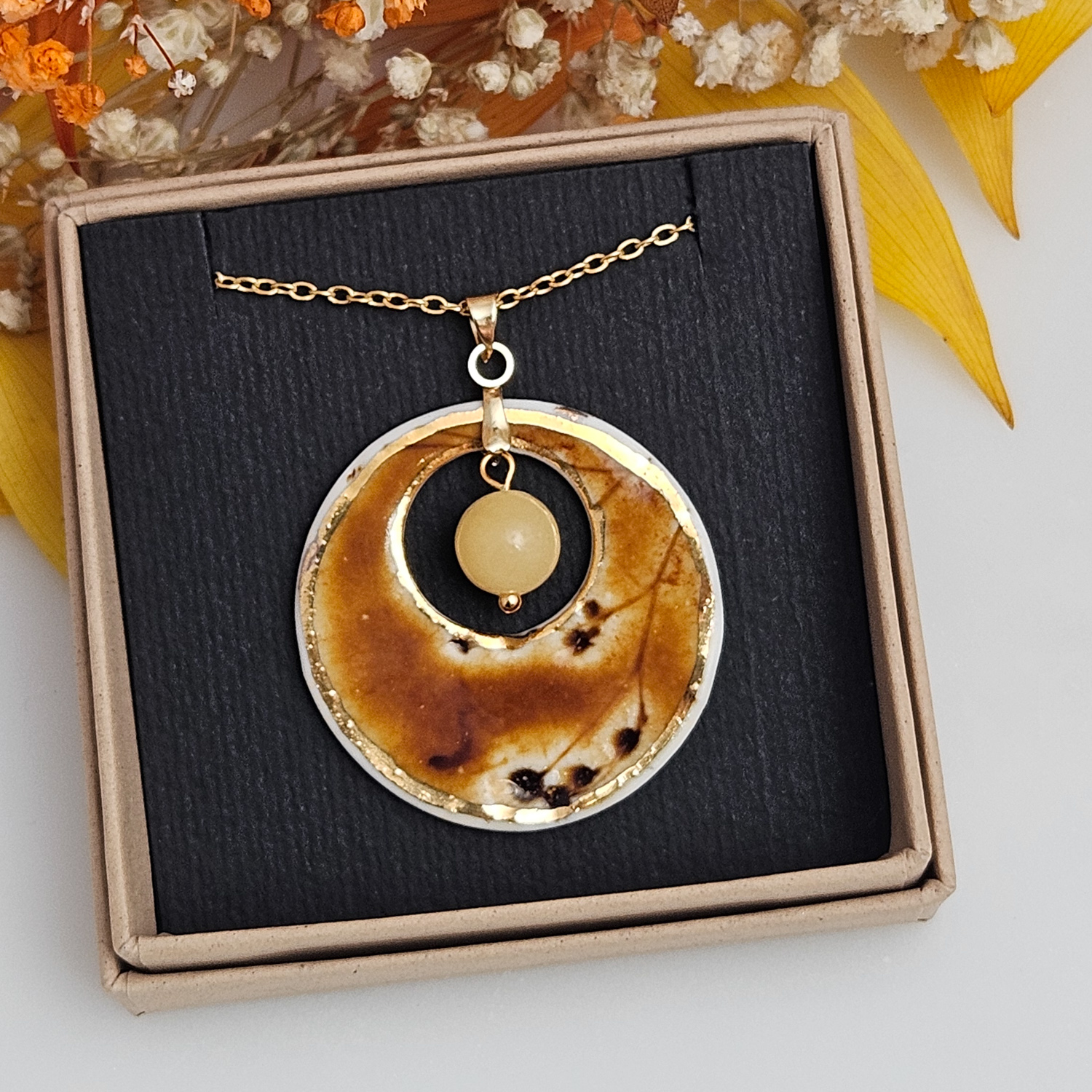 Amber fine ceramic porcelain designer necklace - embossed plant with 22k gold plating and amber nephrite - Image 4