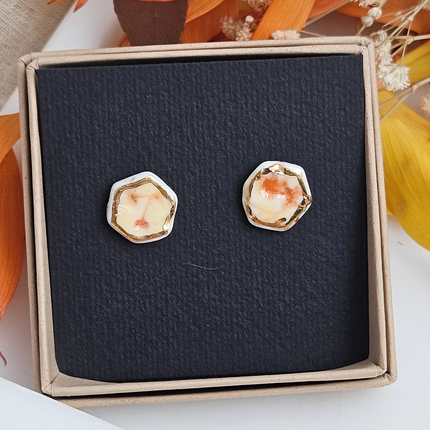 Yellow-red fine ceramic porcelain hypoallergenic stud designer earrings for sensitive ears with 22k gold plating - embossed plant - Image 4