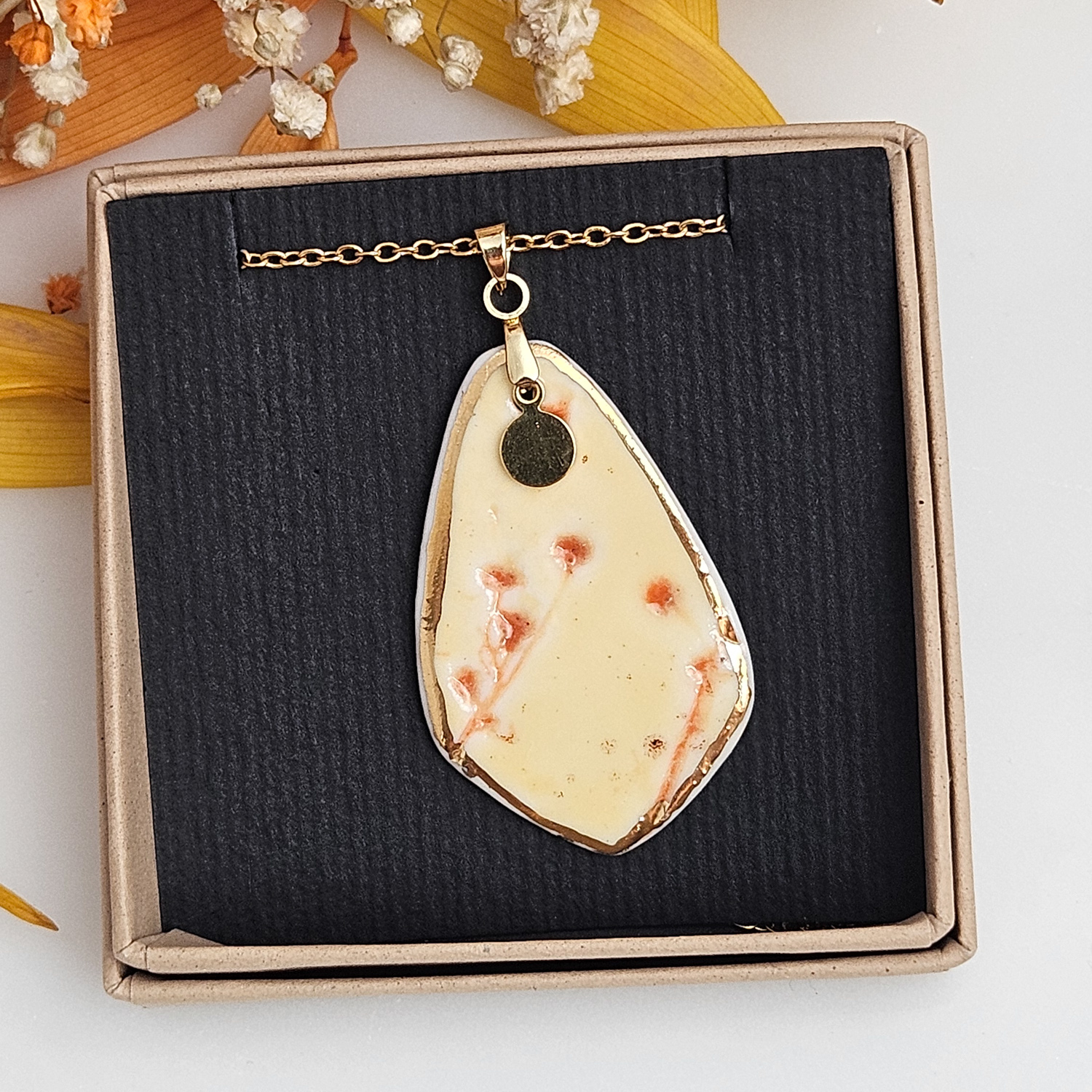 Yellow-red fine ceramic porcelain designer necklace - embossed plant with 22k gold plating and round pendant - Image 4