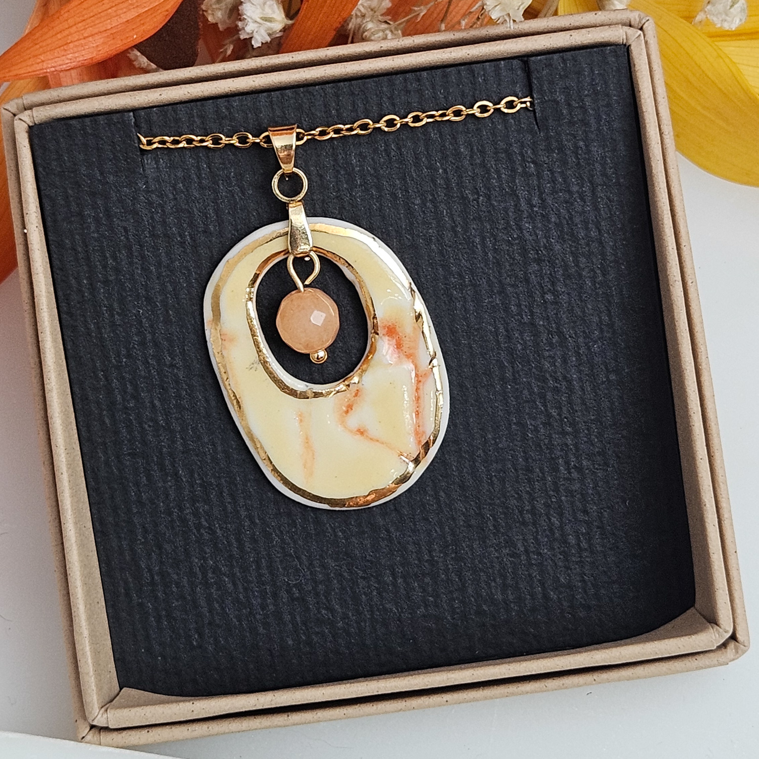 Yellow-red fine ceramic porcelain designer necklace - embossed plant with 22k gold plating and jadeite - obrazek 4