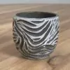 Salt&Pepper tumbler with swirly carivings (1)