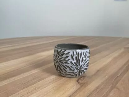 Salt&Pepper tumbler with carved stars - obrazek 14