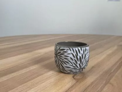 Salt&Pepper tumbler with carved stars - obrazek 12